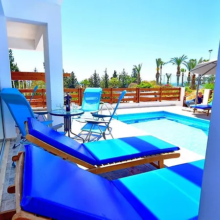 Luxury 5 Bedroom With Pool In Coral Bay Willa *